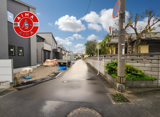 福岡市南区西長住2丁目第2-5棟（2号棟）の前面道路含む現地写真|前面道路は閑静な住宅地をはしる車通りの少ない道路。お車の出し入れが苦手なママや小さなお子様にも安心ですね。しっかり舗装もされているので、ベビーカーや自転車で通っても快適に通行できます。
