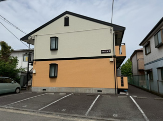 【外観】 | 横浜線「十日市場」駅まで徒歩6分の2階建てアパートです♪通勤通学はもちろん、お買い物やお出かけにもGood☆
