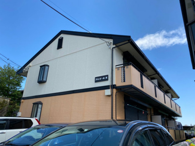 【外観】 | プレミールⅡ | 横浜線「十日市場」駅まで徒歩6分の2階建てアパートです♪通勤通学はもちろん、お買い物やお出かけにもGood☆