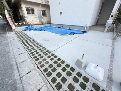 【駐車場】 | 浦添市前田（全2棟）ラスト2号棟 | 2号棟　並列駐車3台完備♪