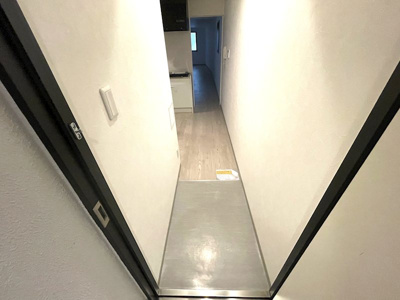 【玄関】 | グランディスタ谷町9丁目 | きれいな玄関です