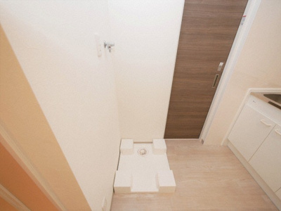 【設備】 | グランディスタ谷町9丁目 | 洗濯機置き場です