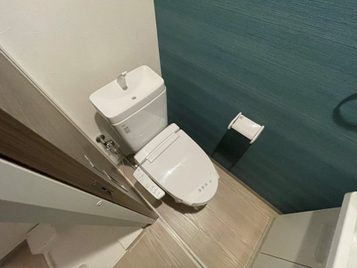 【トイレ】 | グランディスタ谷町9丁目 | 落ち着いた色調のトイレです