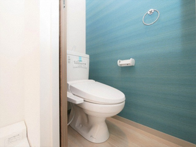 【トイレ】 | グランディスタ谷町9丁目 | 落ち着いた色調のトイレです