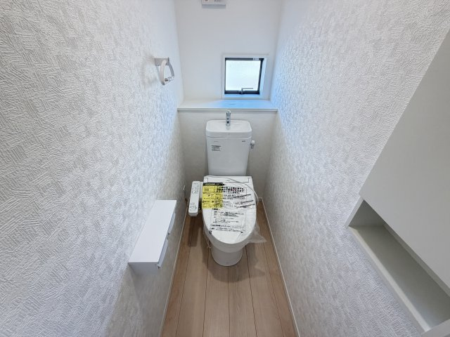 クレイドルガーデン前橋市北代田町第10　 1号棟 (平屋）のトイレ|トイレです。清潔感のある白を基調としています。
温水洗浄・便座暖房機能の付いた快適なトイレです☆