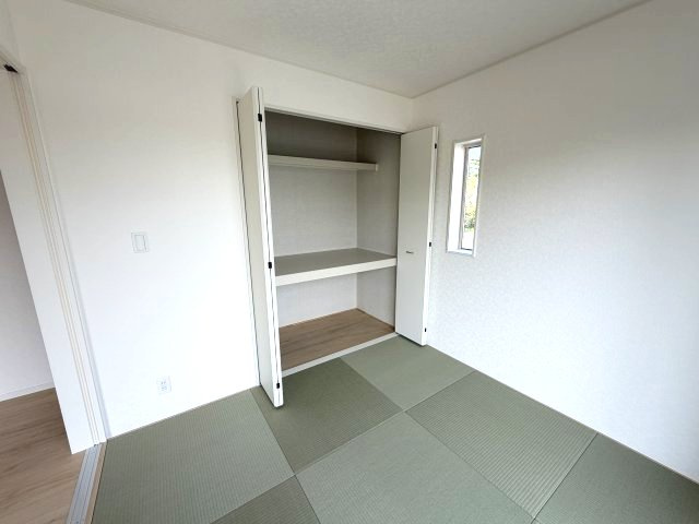 クレイドルガーデン前橋市北代田町第10 　9号棟 の収納|2階洋室１収納ウォークインクローゼットです