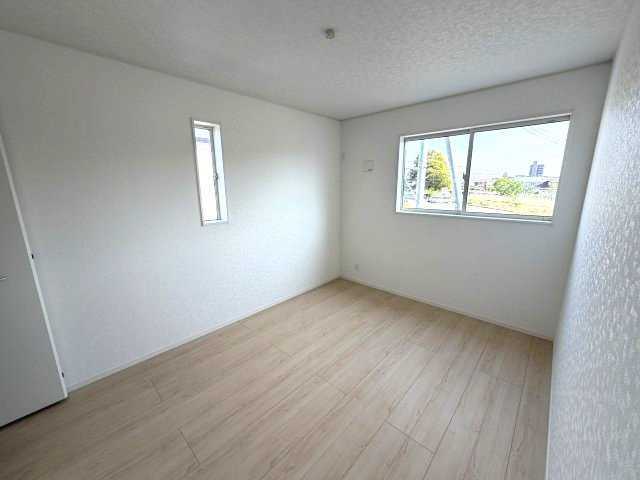 クレイドルガーデン前橋市北代田町第10 　9号棟 の洋室|2階洋室２です