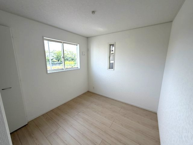 クレイドルガーデン前橋市北代田町第10 　9号棟 の洋室|2階洋室3です