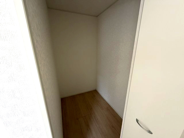 クレイドルガーデン前橋市北代田町第10 　9号棟 の収納|収納もある玄関です