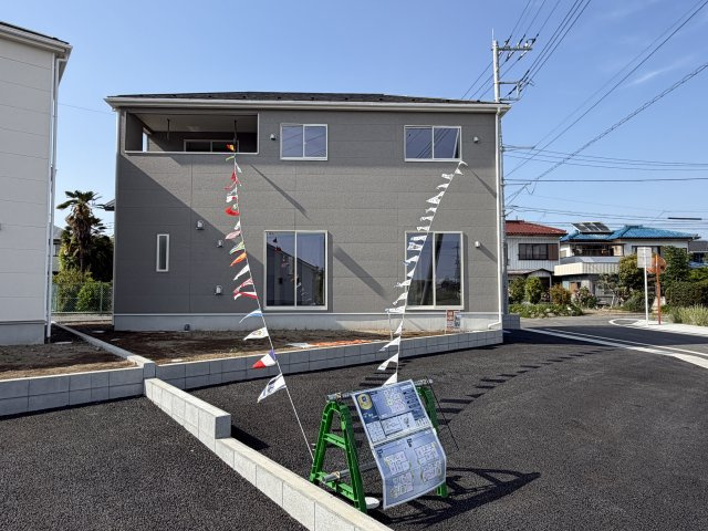 クレイドルガーデン前橋市北代田町第10 　9号棟 の駐車場|駐車場もキレイに整備されています。３台駐車可能です。