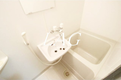 【浴室】 | プレール神田佐久間町 | お風呂です。