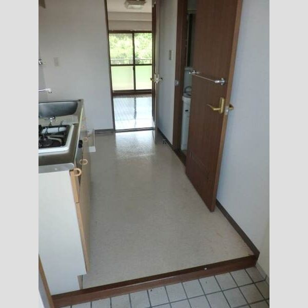 サンシャ3の玄関