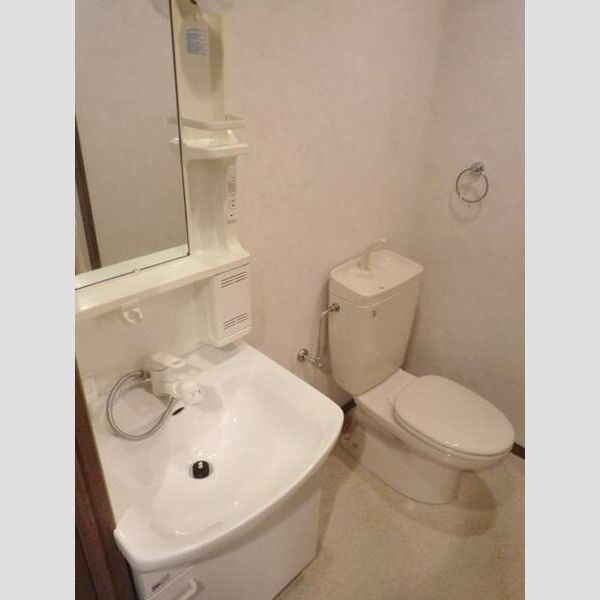 サンシャ3のトイレ