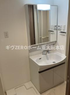 VITA荒本の洗面所