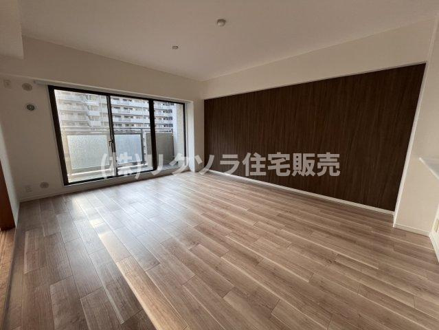 オークヒルズ香里弐番館のキッチン|LDK　16.1帖
■物件内覧・資金計画相談・住宅ローン相談、リフォーム相談、お問合せ受付中■
※当日・翌日のご内覧、ご相談はお電話でのお問合せがスムーズです！