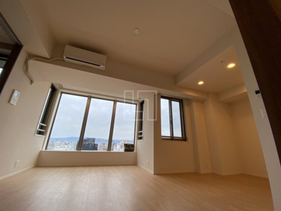 【居間・リビング】 | ブランズタワー南堀江 | ブランズタワー南堀江　リビング・ダイニングスペース