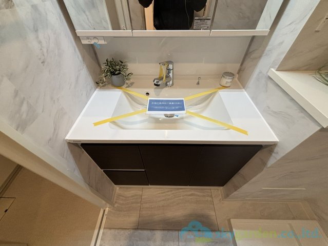 パテラスクエア平塚の独立洗面台