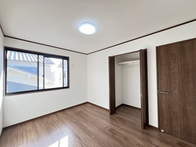 田原本町大字八尾の子供部屋|洋室6.1帖　クローゼット付き