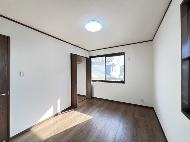 田原本町大字八尾の洋室|洋室6.2帖　クローゼット付き