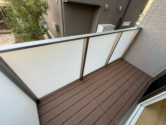 テラッセ奈良公園のバルコニー