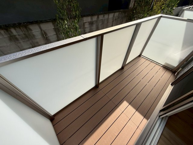 テラッセ奈良公園のバルコニー