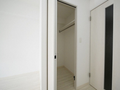 【収納】 | ブランシュ京橋 | 専用の収納スペースです