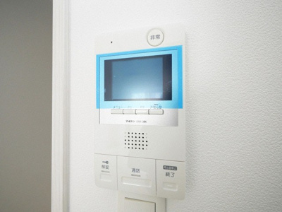 【セキュリティ】 | ブランシュ京橋 | モニター付きインターホンです