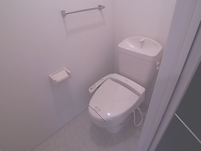 ウィルモア垂水D棟のトイレ