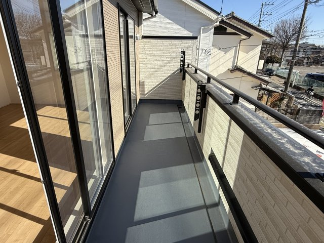 川越市笠幡　新築一戸建て　2号棟のバルコニー|お洗濯にも便利なバルコニー付き