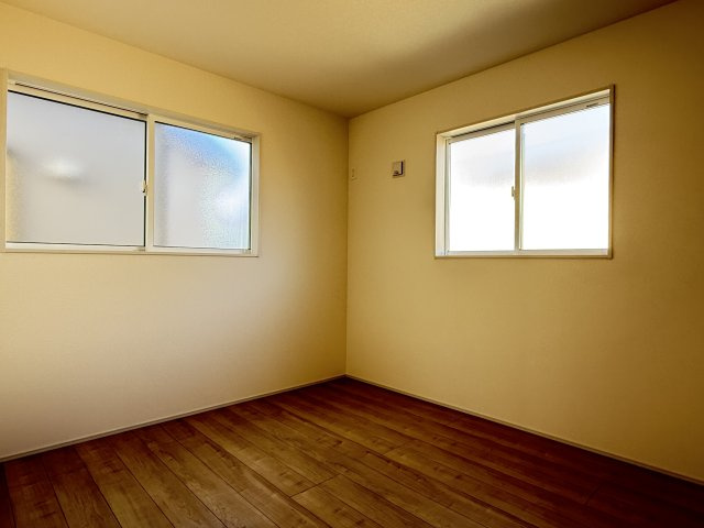 川越市笠幡　新築一戸建て　2号棟の子供部屋|お子さんと一緒に遊べます