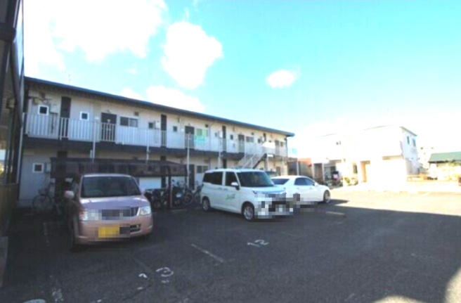 中村ハイツⅡの駐車場