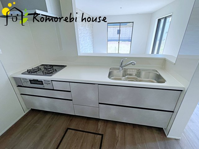 北本市下石戸下　5期　新築一戸建て　グラファーレ　02のキッチン|使いやすいキッチンです