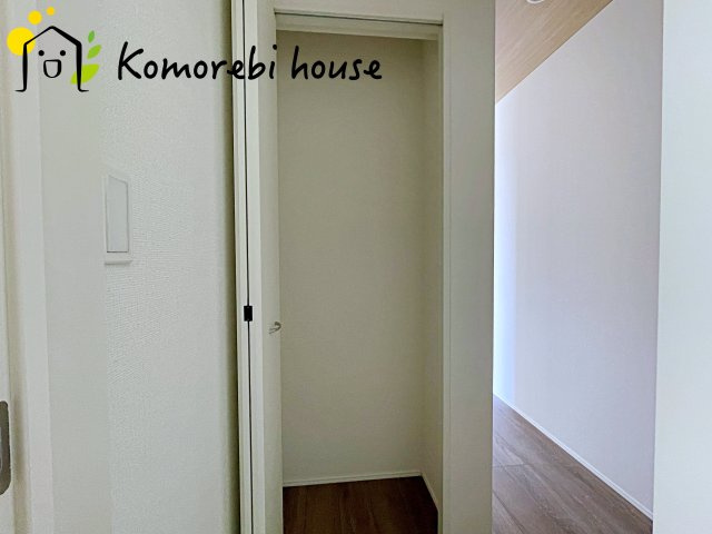 北本市下石戸下　5期　新築一戸建て　グラファーレ　02の収納|収納スペース豊富です