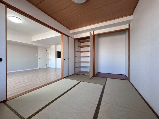 ロイアルヒルズ宮の森の和室