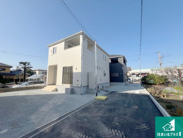 姫路市飾磨区堀川町　第1期　新築一戸建ての外観|安心の10年保証！外観を美しく保ち、雨水で汚れを落とします！気になることがありましたら、お気軽にお問い合わせください！