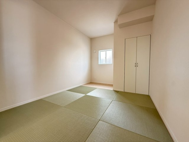 新築戸建　富士市増川　第3　全5棟　2号棟の和室|和室がひろがる居住スペース