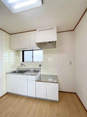 【居間・リビング】 | ヴィラ湯浅