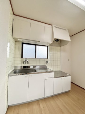 【キッチン】 | ヴィラ湯浅