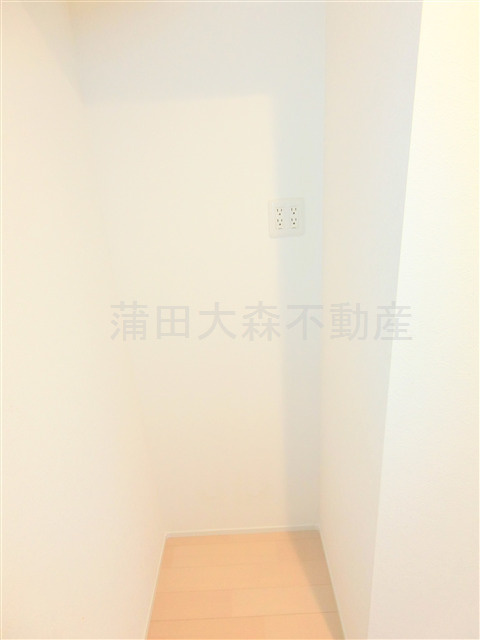 ポウドカープエムのキッチン|冷蔵庫置き場