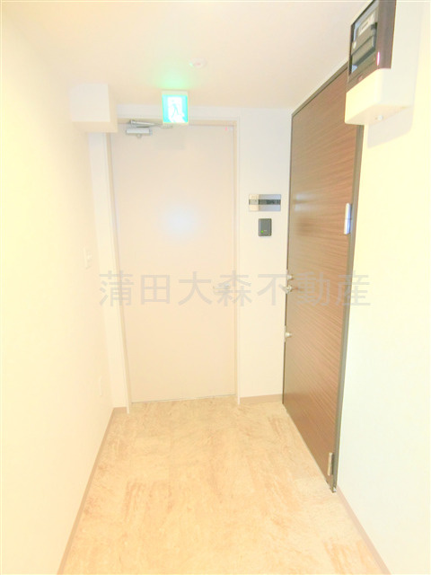 ポウドカープエムの玄関