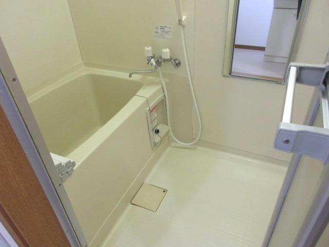 フレグランスルームBの浴室