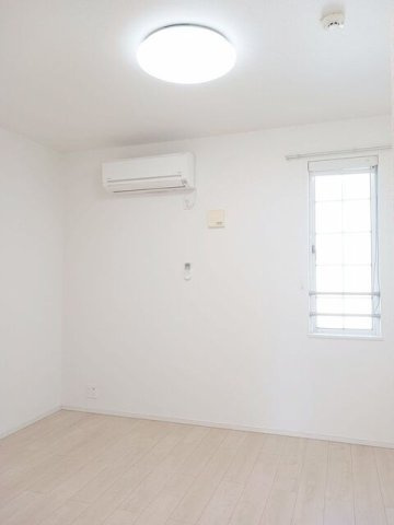 静岡市清水区興津中町のアパートのその他