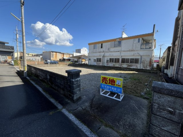 串間市寺里1丁目1-11　土地