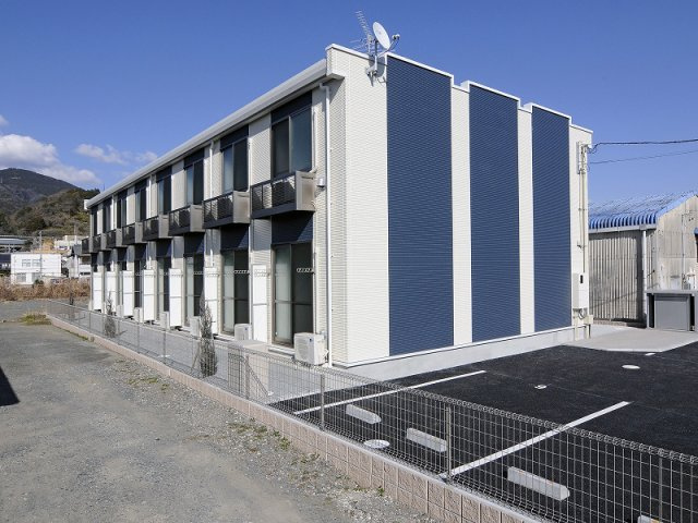 静岡市清水区蒲原小金のアパート