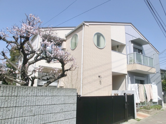 リリックコート笹六長島