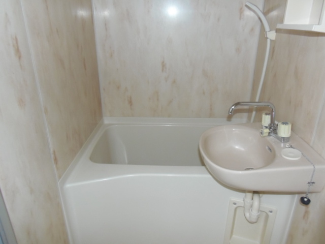 【浴室】 | メゾンドルチェ