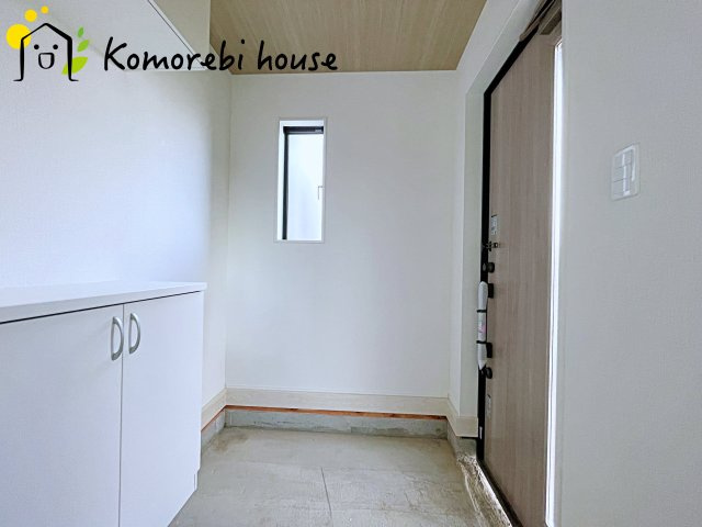 北本市下石戸下　5期　新築一戸建て　グラファーレ　03の玄関|3/19撮影済み