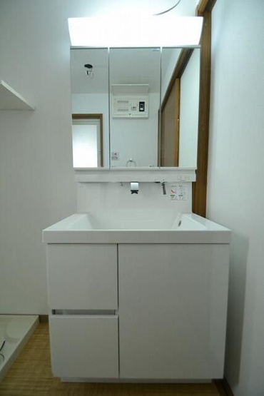 【洗面所】
