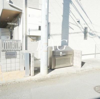 【その他共用部分】 | エスト野口町 | 敷地内ゴミ置き場です。
