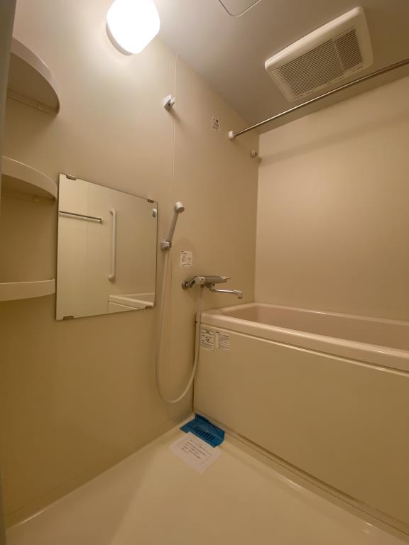 CONFORT NISHIHIROの浴室